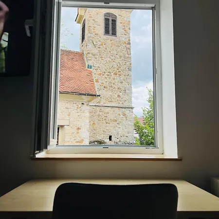 Апартаменти Blizu Centra In Na Robu Tivolija